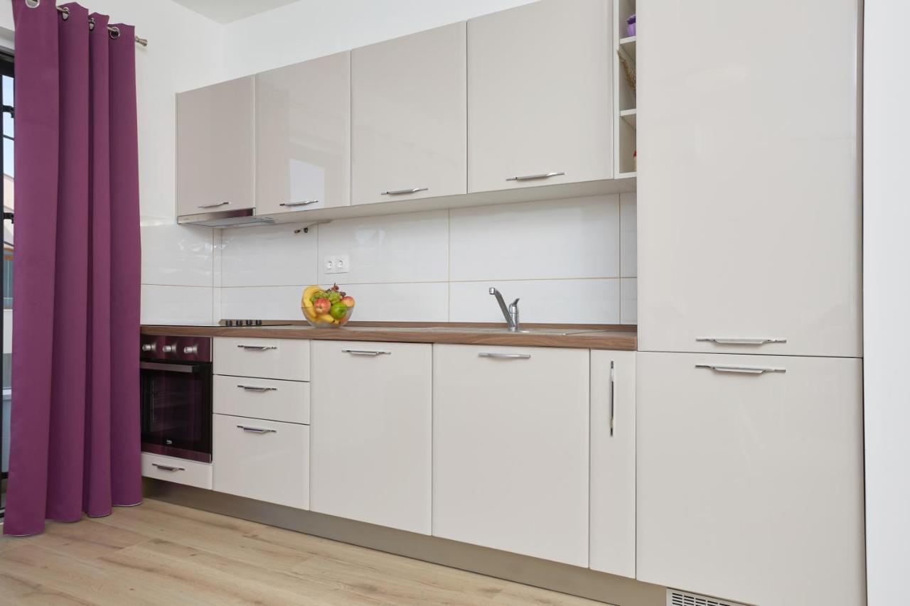 Apartments Nika Turanj Ngoại thất bức ảnh