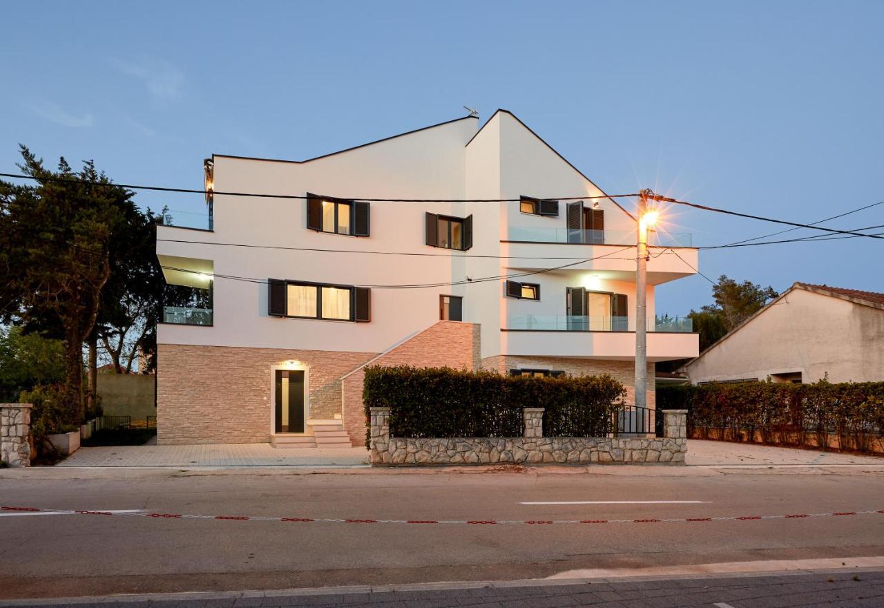 Apartments Nika Turanj Ngoại thất bức ảnh
