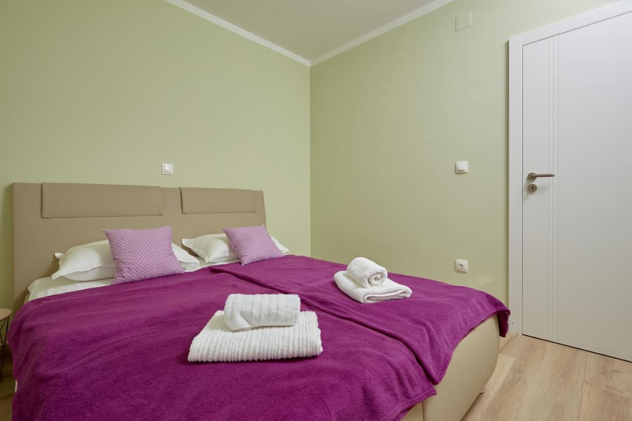 Apartments Nika Turanj Phòng bức ảnh