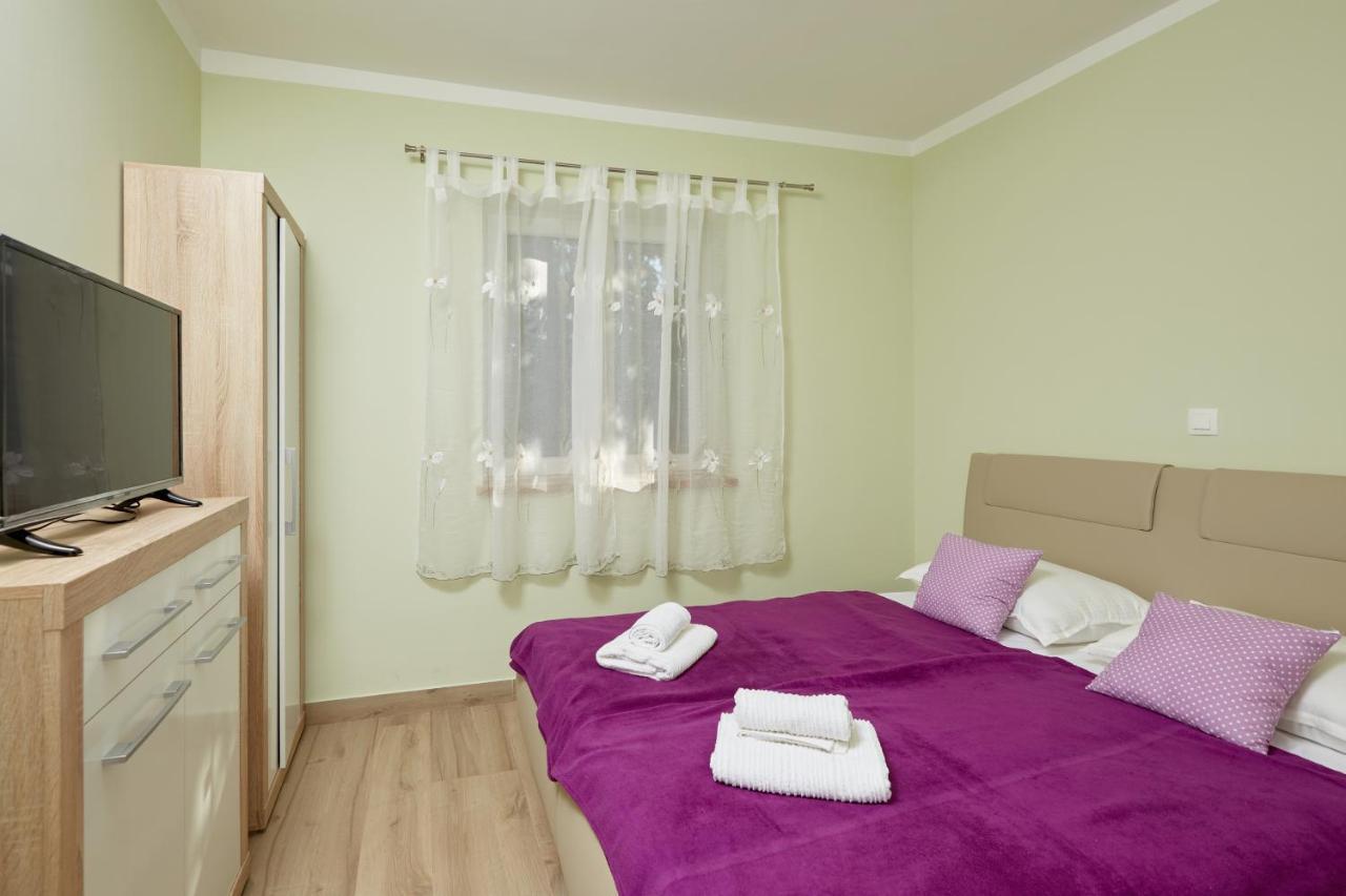 Apartments Nika Turanj Phòng bức ảnh