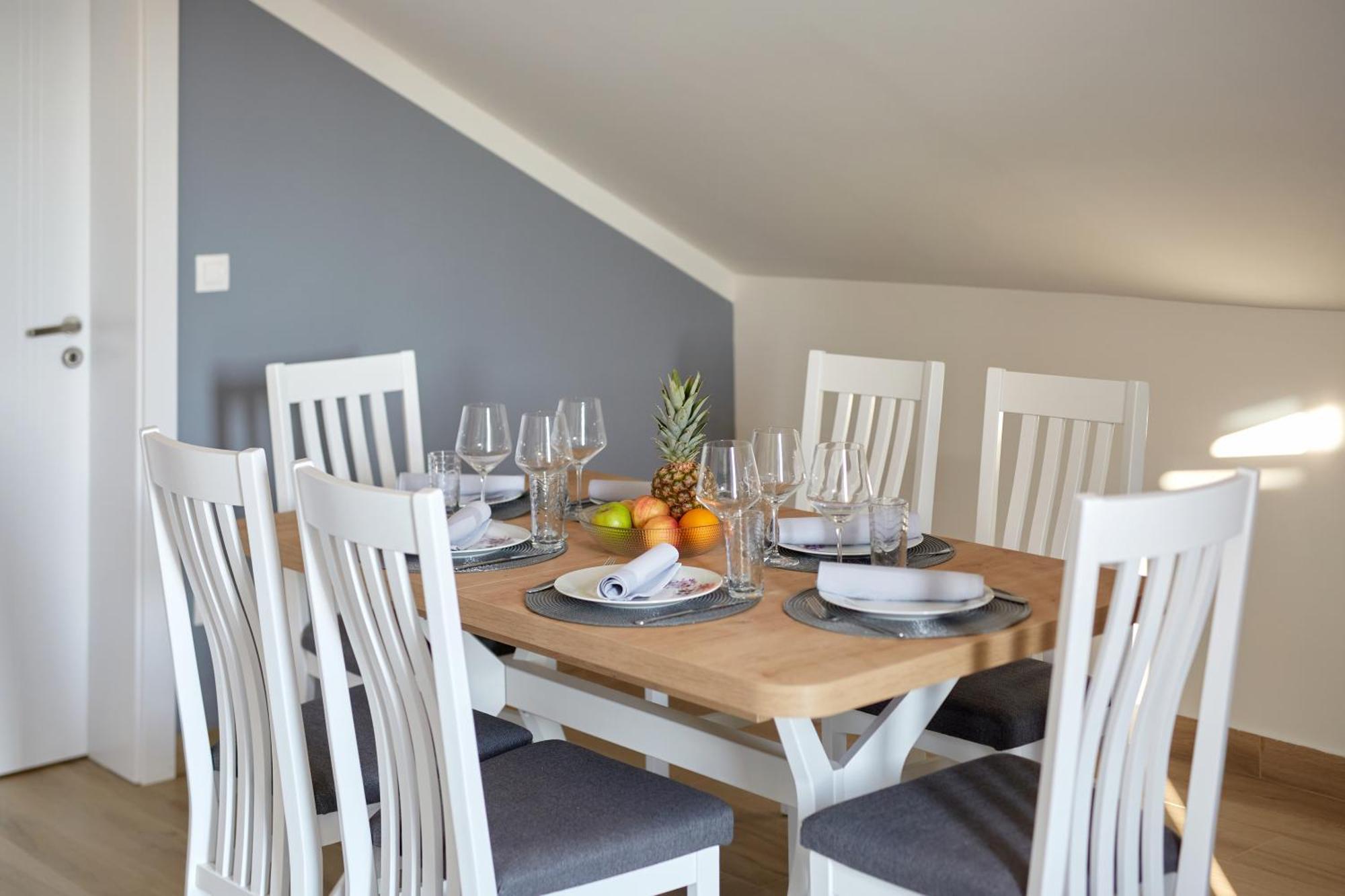 Apartments Nika Turanj Phòng bức ảnh