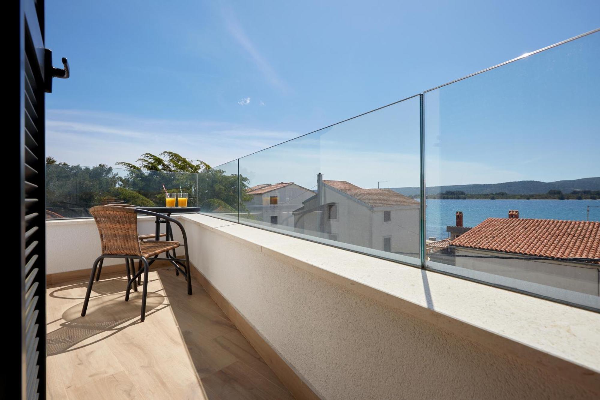 Apartments Nika Turanj Phòng bức ảnh