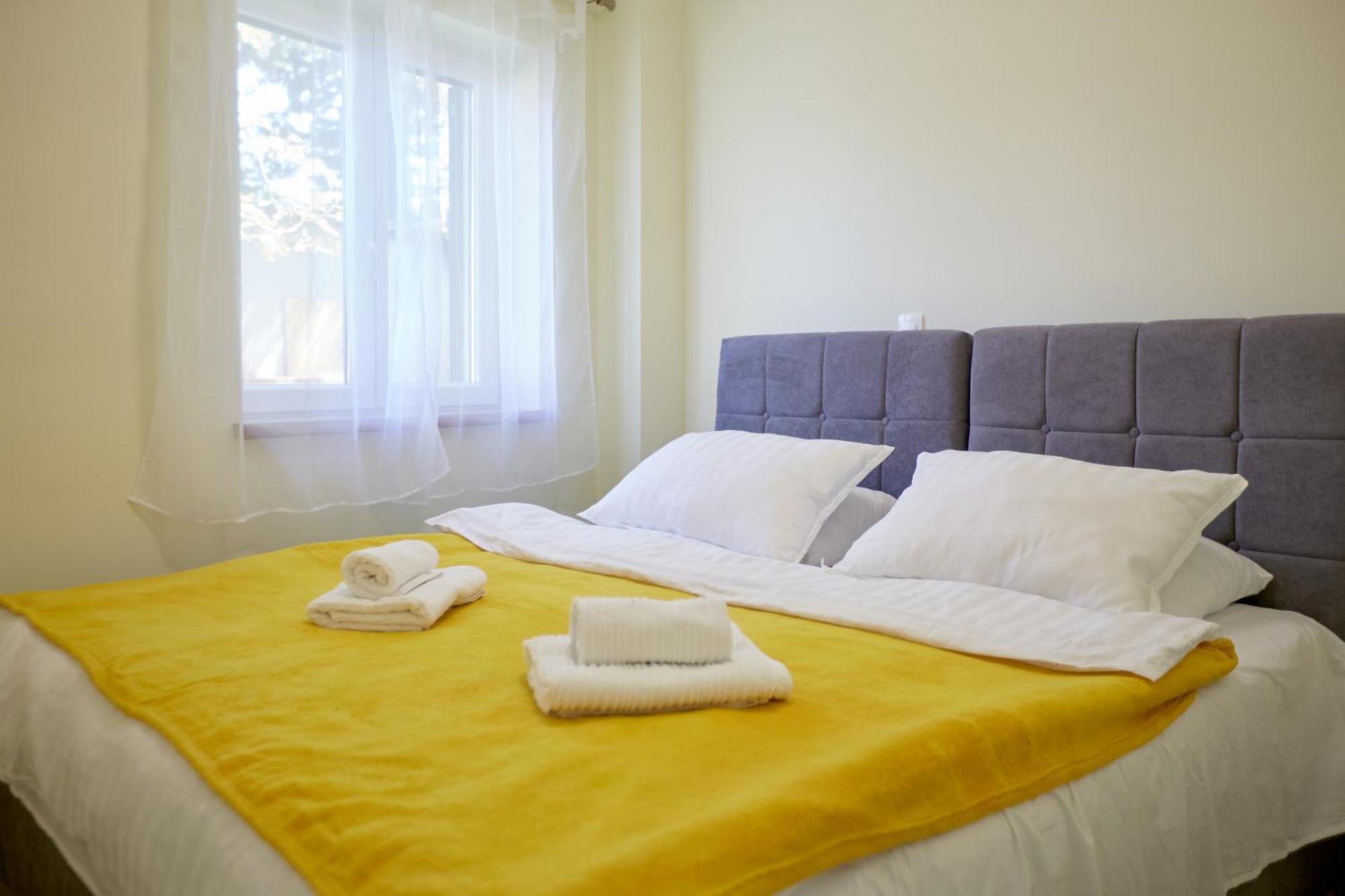 Apartments Nika Turanj Phòng bức ảnh