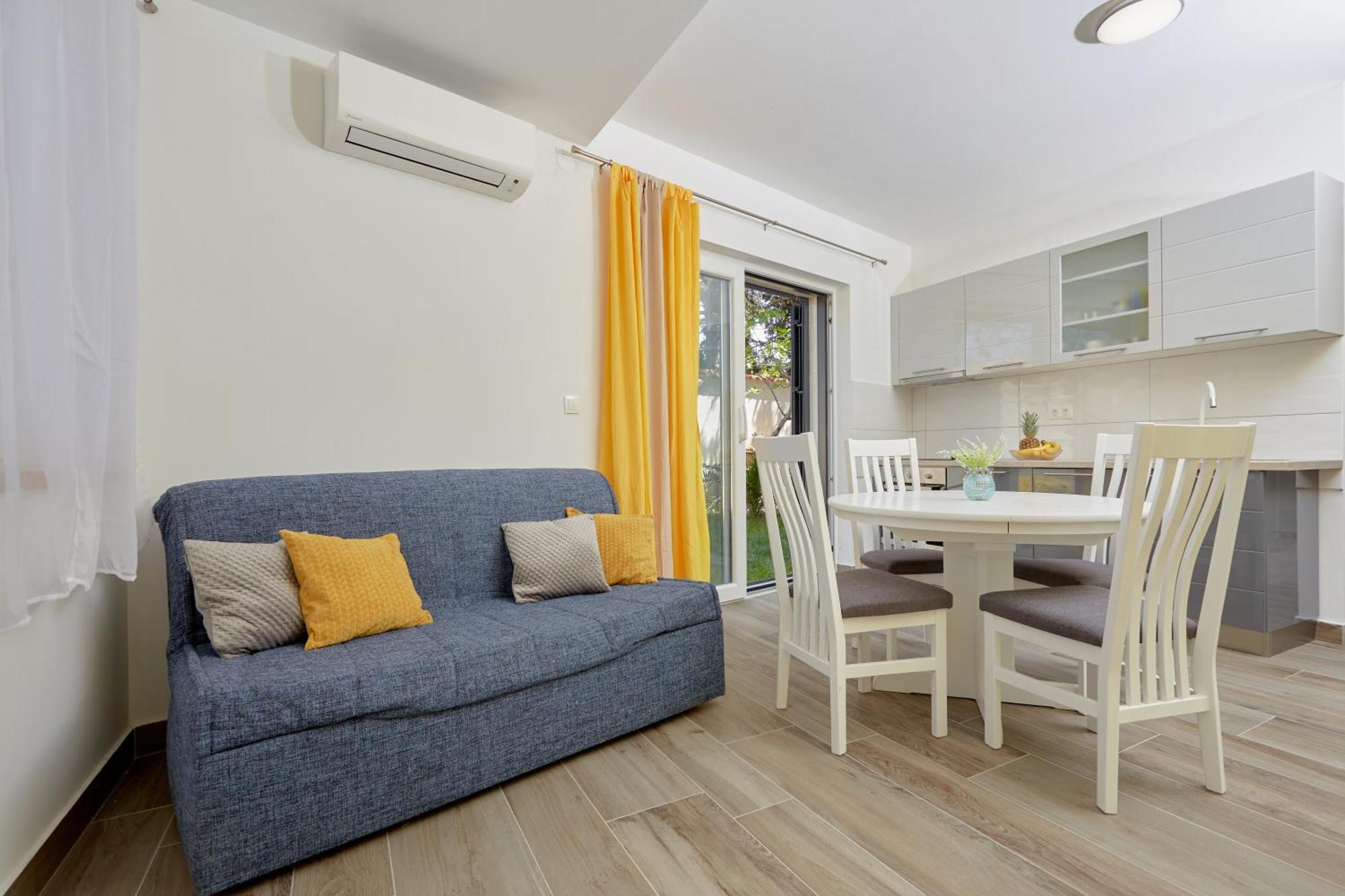 Apartments Nika Turanj Phòng bức ảnh
